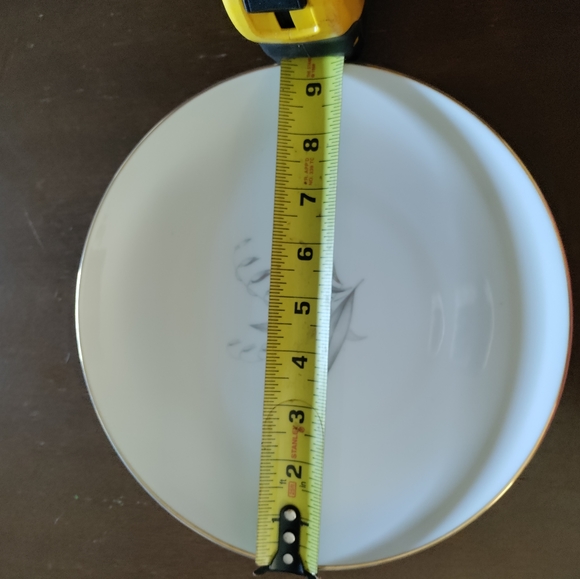 4 pc Kaysons Fine China Golden Rhapsody dinner set - Picture 4 of 11